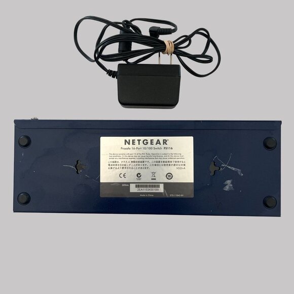 Netgear Ethernet Switch FS116 Prosafe 16 Port 10/100 Unmanaged Power Supply - Picture 5 of 8